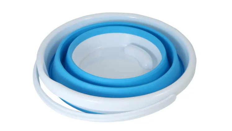 Coghlan Collapsible Bucket